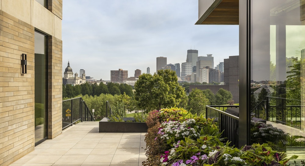 35 Groveland Terrace 19