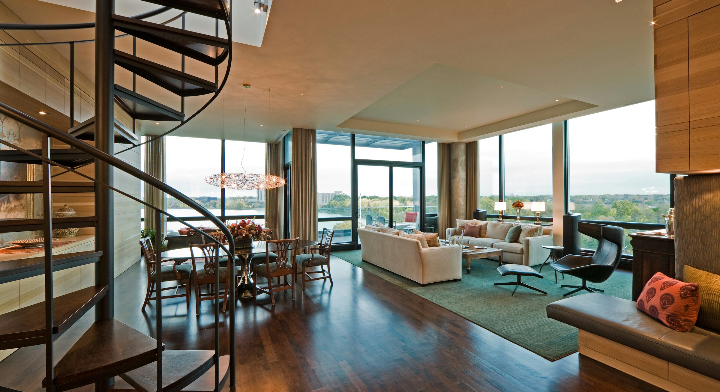 FullBrowser EdgewaterModern 01