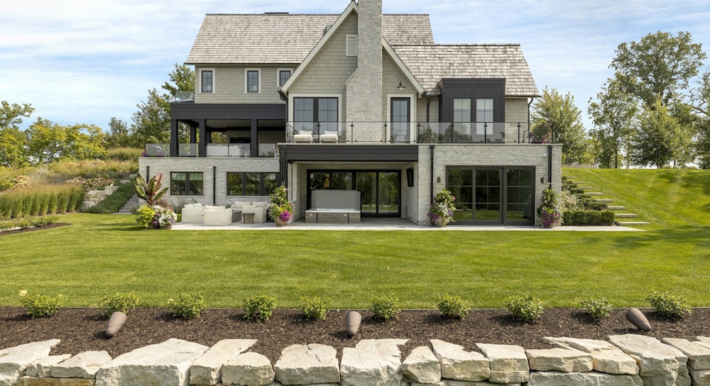 Halsted Bay 106