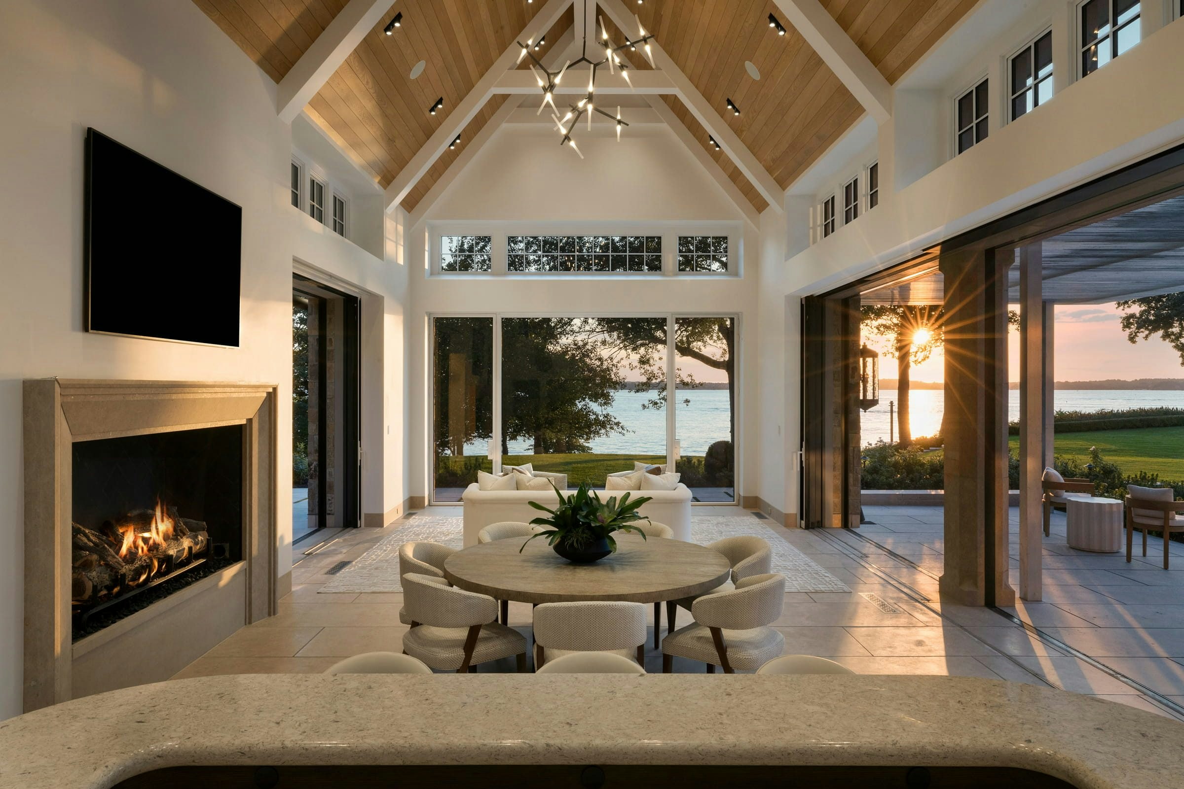 Lake Point Estate1 14