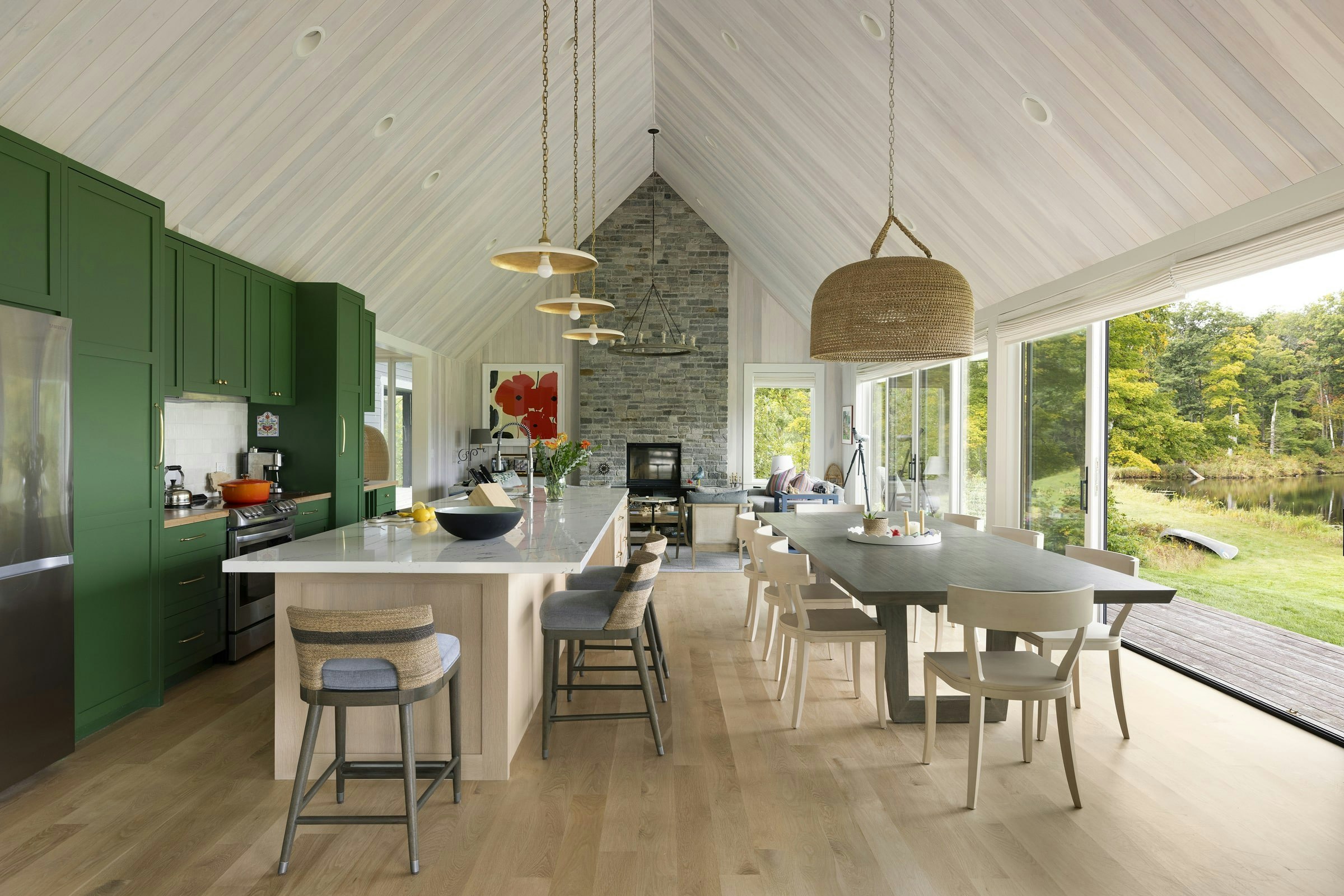 Pine and Clover Cabin 18